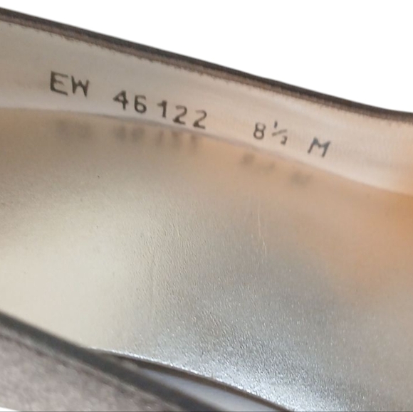 Stuart Weitzman Brown Satin High Heels Peep Toe Pumps Women's Size 8.5 - Picture 10 of 11